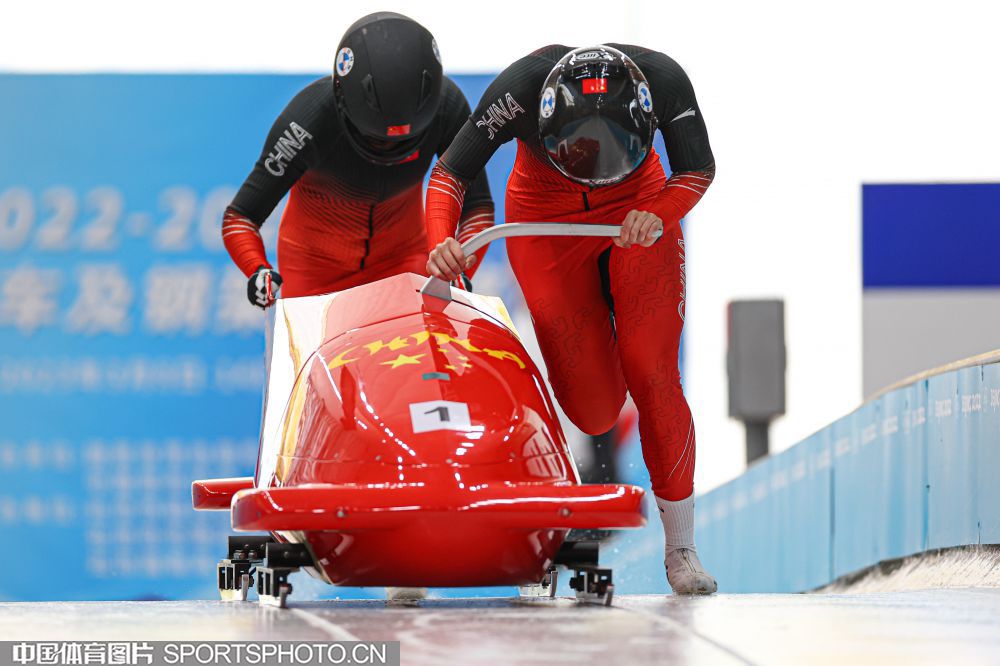 坚韧精神与 坚韧精神与